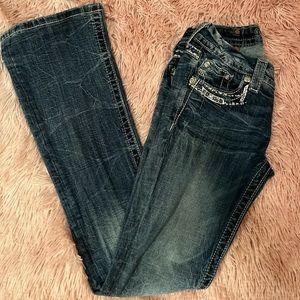 LIKE NEW! Very cute, Boot cut Miss Me jeans style JES836B7X size 26